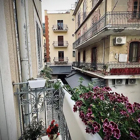 Casa Fiorita Apartment *